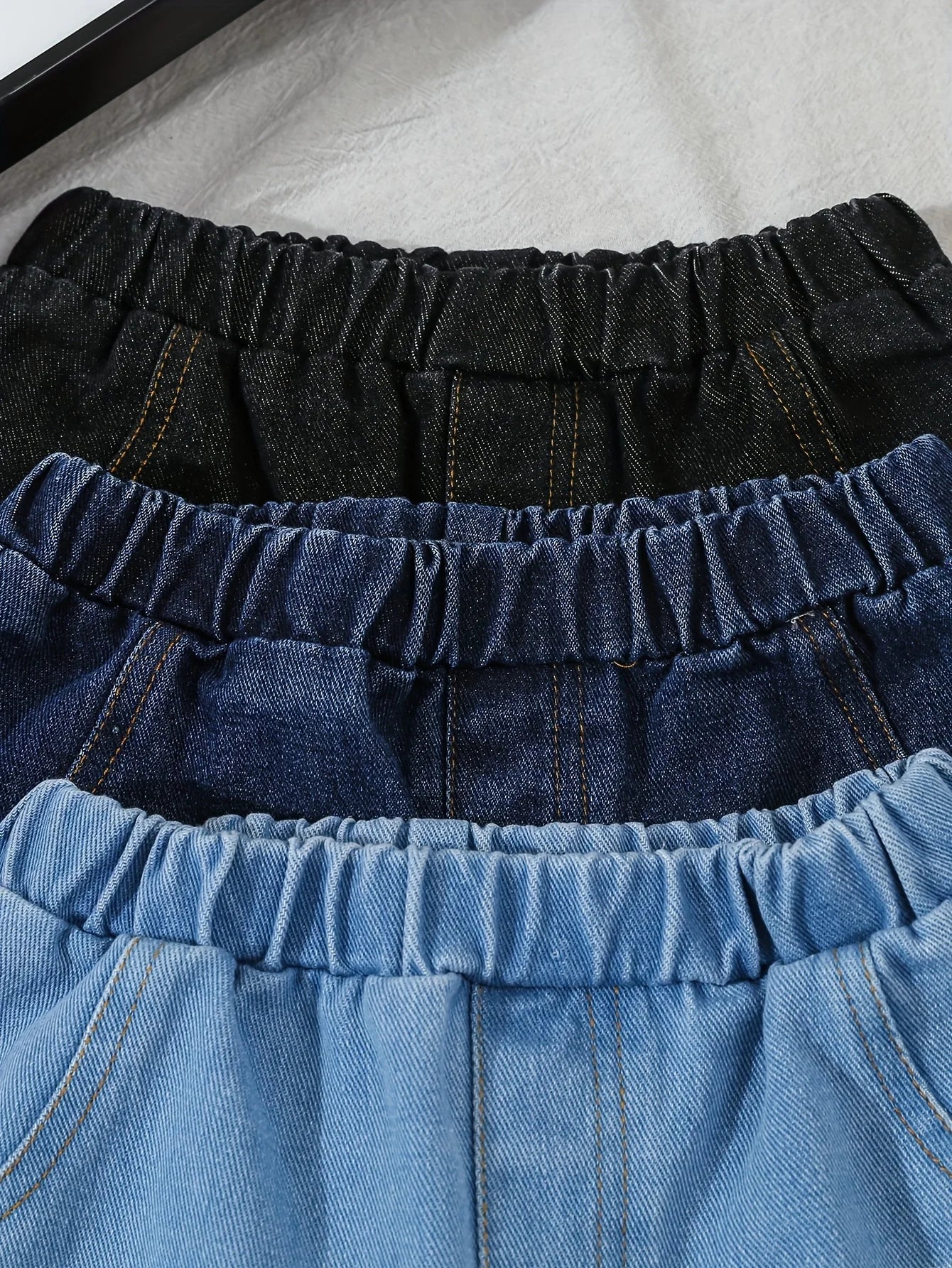 A 3-Piece Set Of Outdoor Casual Denim Pants For Boys, Fashionable Street Retro Washed Denim Ripped Pants