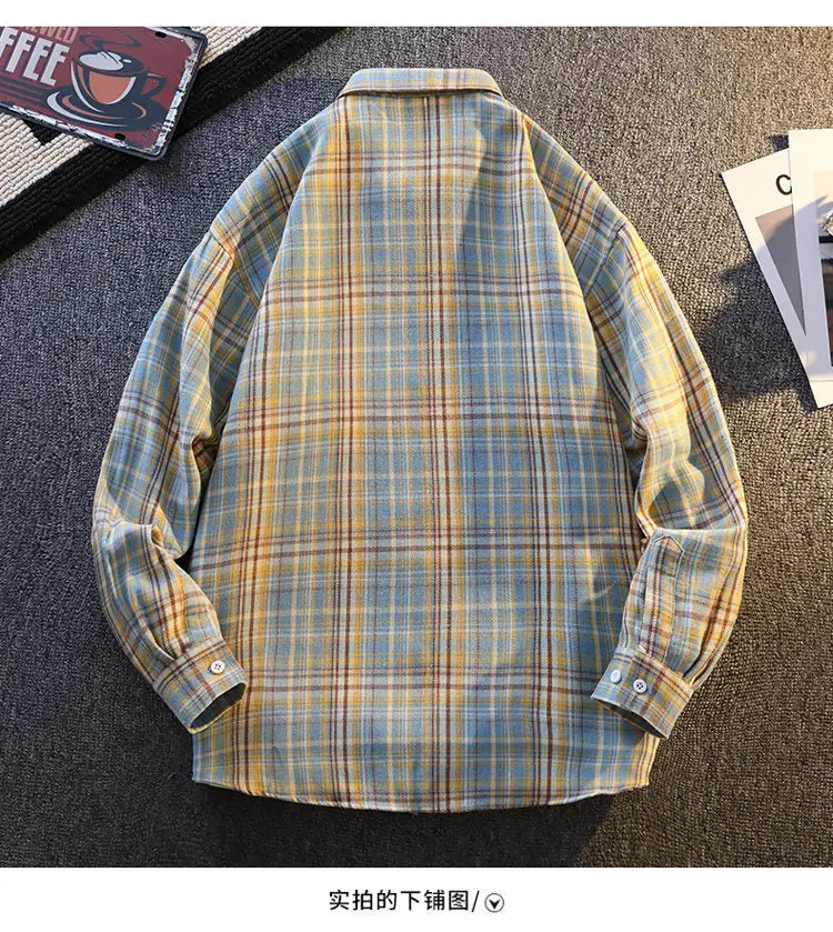 High-quality, fashionable, stylish, versatile and trendy men's checked long-sleeved shirt for autumn banquets and casual wear