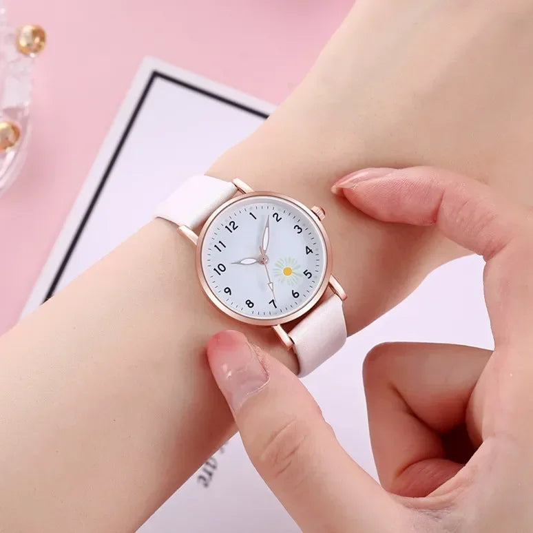 Luminous Watch for Women Girls Simple Trendy Glow in The Dark Watch Cute Fresh School Student Wristwatch Gift