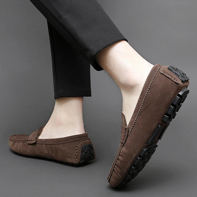 Suede Leather Mens Loafers New Fashion Walking Shoes New Comfy Man Drive Flats Classic Original Style Men Casual Shoes Moccasins