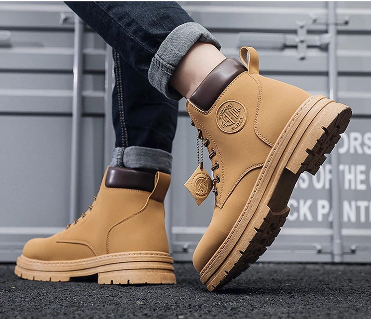 New autumn men shoes boots High Top Fashion Motorcycle Leather Shoes Outdoor leisure comfortable Boots male Lace-Up Botas