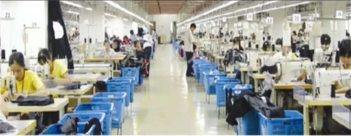 New style European-American men's casual outdoor jacket, cardigan, single-button, pocket, long-sleeved, hooded, checkered shirt