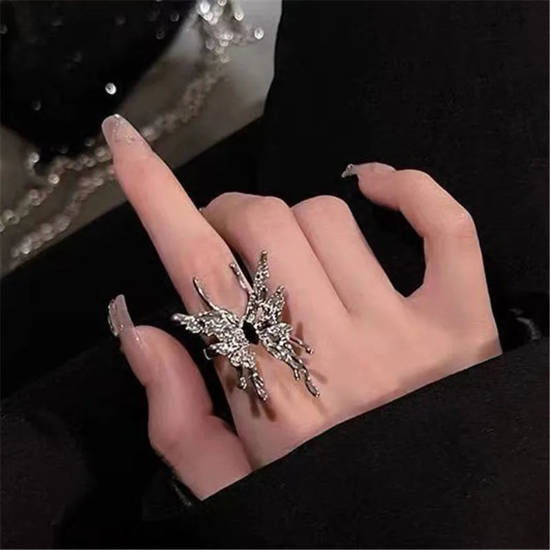 Kpop Retro Gothic Silver Color Heart Metal Ring For Women Girls Vintage Y2k Crystal Open Rings Punk Geometry Rings Party Jewelry