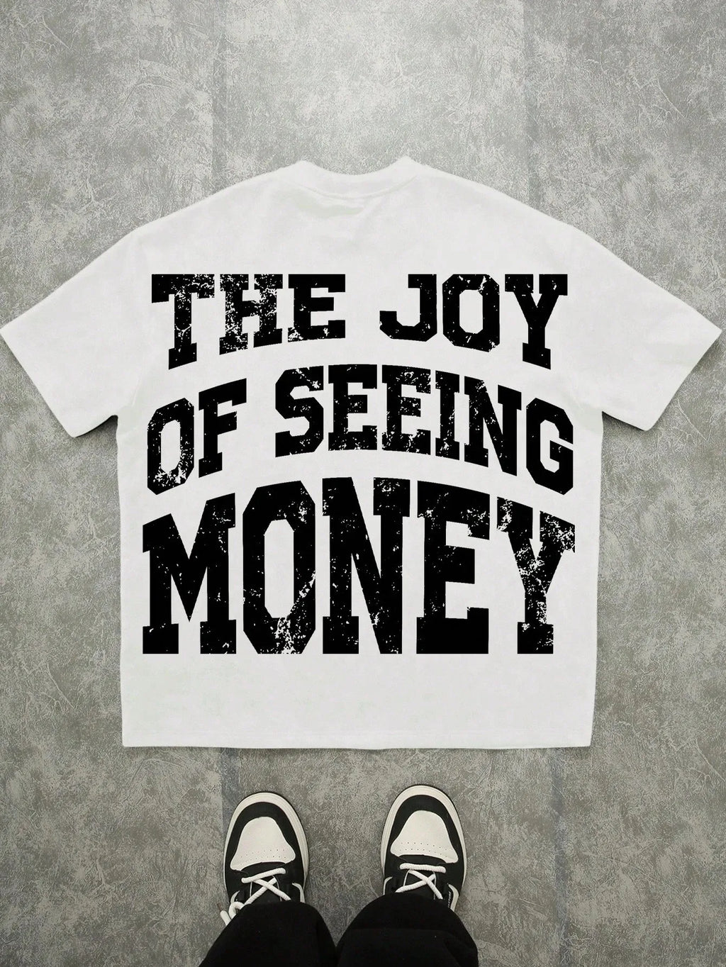 The new men's T-shirt for the summer of 2025 features a casual fashionable soft and breathable 3D letter pattern print