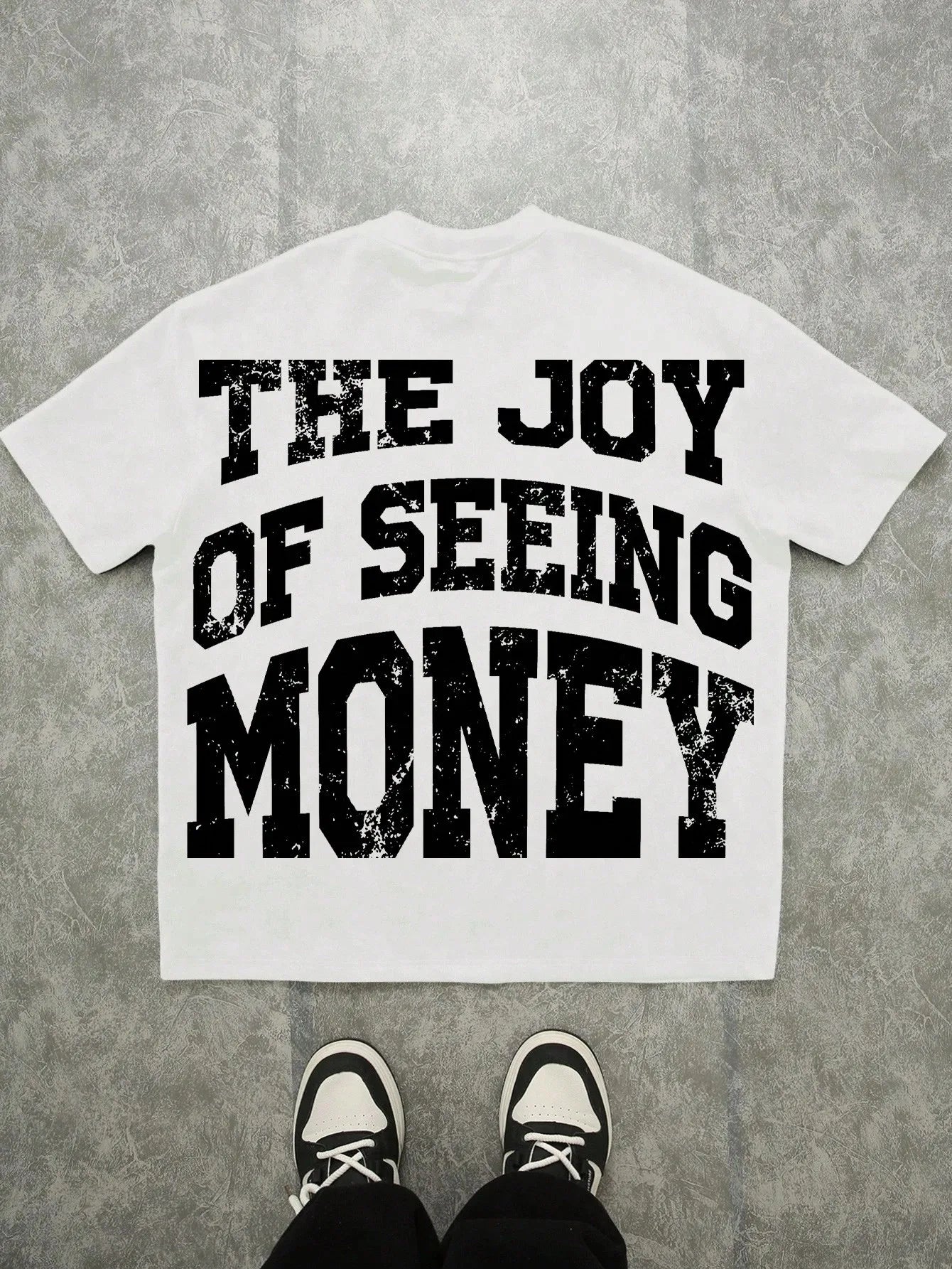 The new men's T-shirt for the summer of 2025 features a casual fashionable soft and breathable 3D letter pattern print