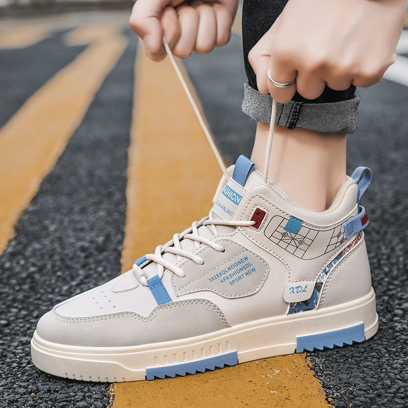 Mens Board Shoes 2025 Winter Comfortable Thick Soled Non Slip Casual Smeakers Student Street Warm Winter Cotton Shoes for Men