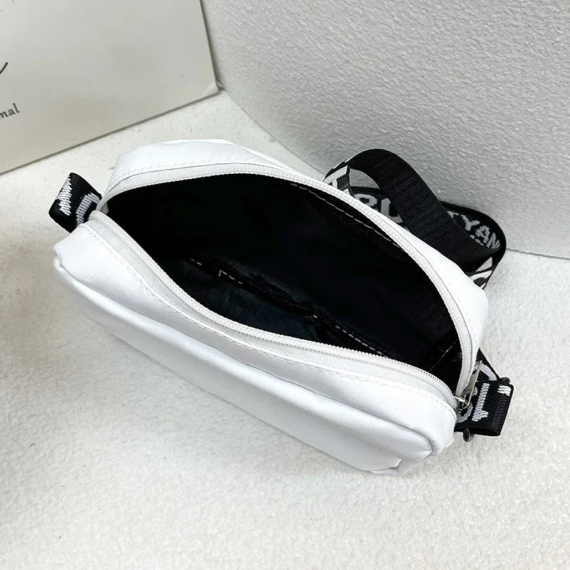 New Fashion Women Crossbody Bags Makeup Bag Women Trend Lingge Embroidery Camera Shoulder Bag Design Nylon Small Messenger Bag