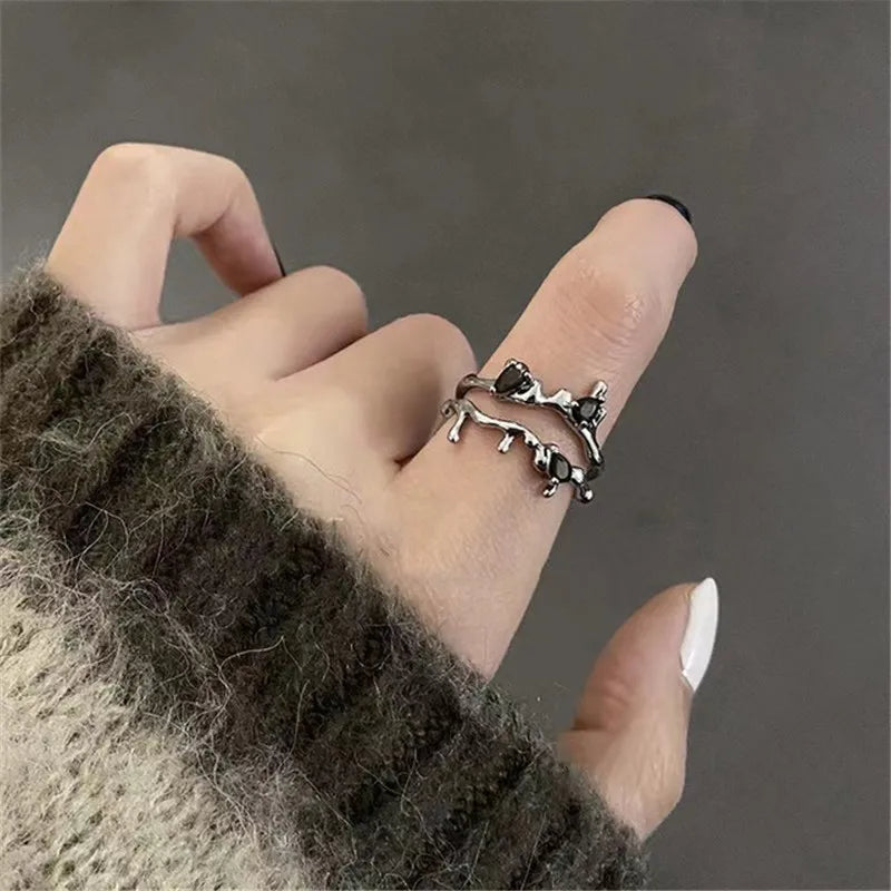 Kpop Retro Gothic Silver Color Heart Metal Ring For Women Girls Vintage Y2k Crystal Open Rings Punk Geometry Rings Party Jewelry
