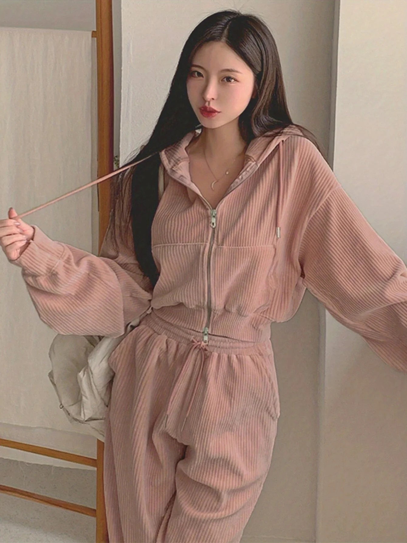 Ladies Casual Sport Two-Piece Set Hoodie And Pants with Drawstring Tightening Design Solid Color