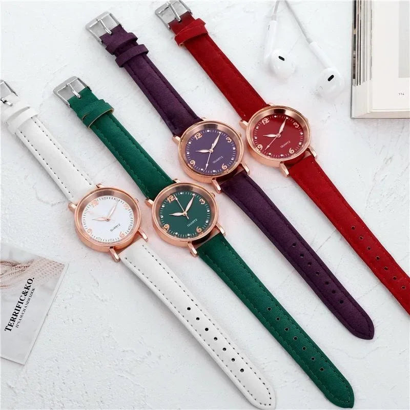 Light Luxury Luminous Quartz Wristwatches for Women Elegant Leather Band Analog Quartz Watches Casual Versatile Watches