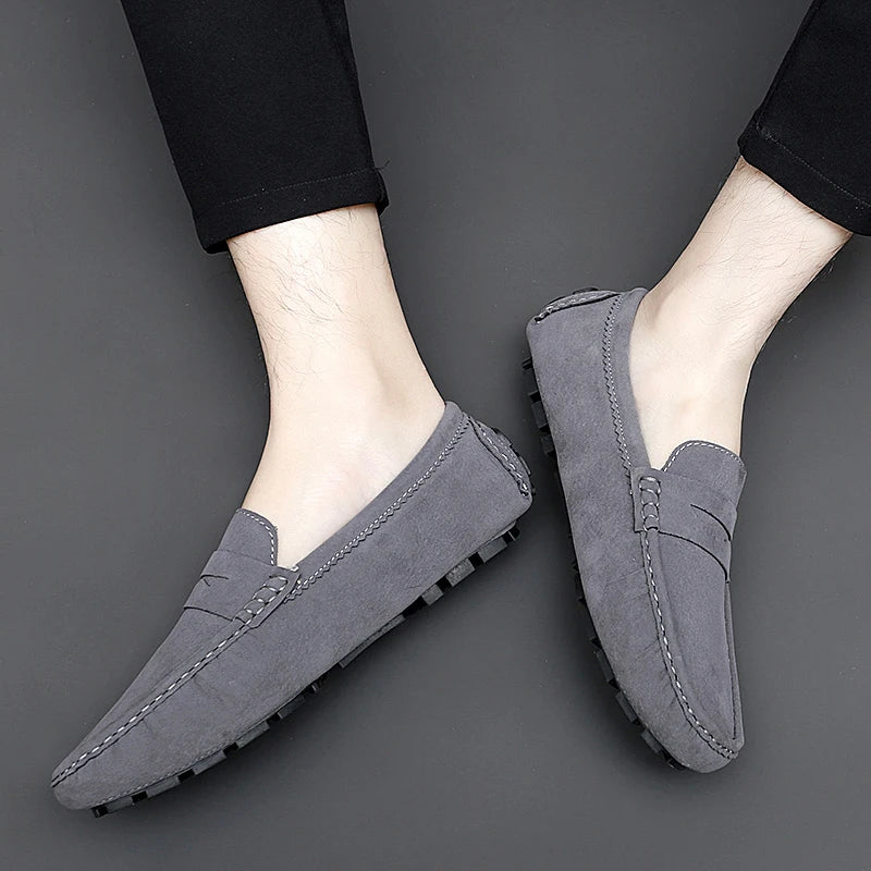 Suede Leather Mens Loafers New Fashion Walking Shoes New Comfy Man Drive Flats Classic Original Style Men Casual Shoes Moccasins