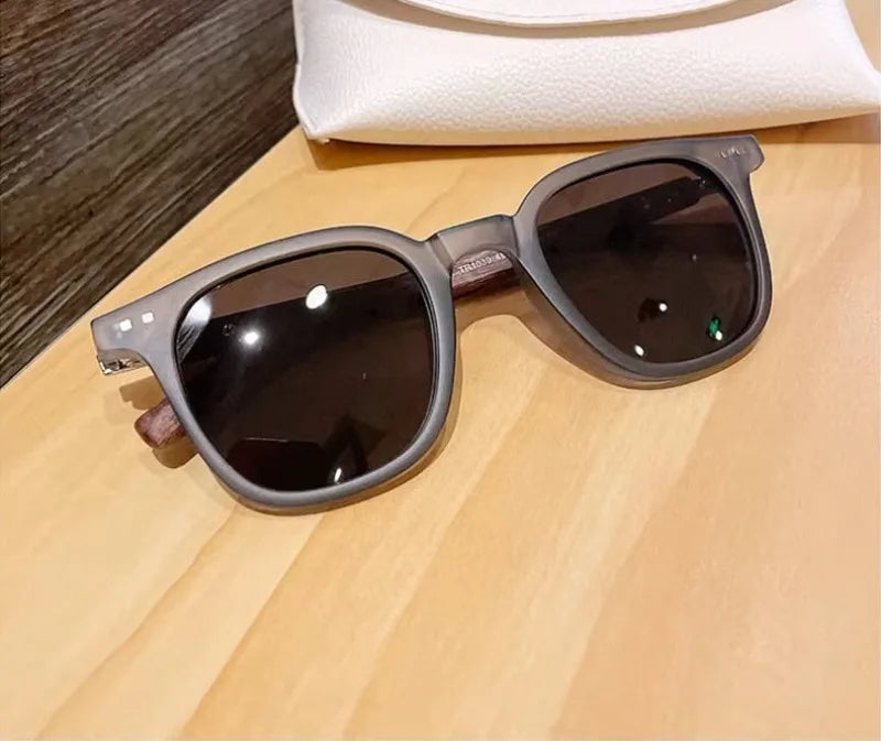 New Men Vintage Wooden Frame Sunglasses Classic Men's Sunglasses Polarized UV Protection Driving Eyewear Outdoor Shades Goggles