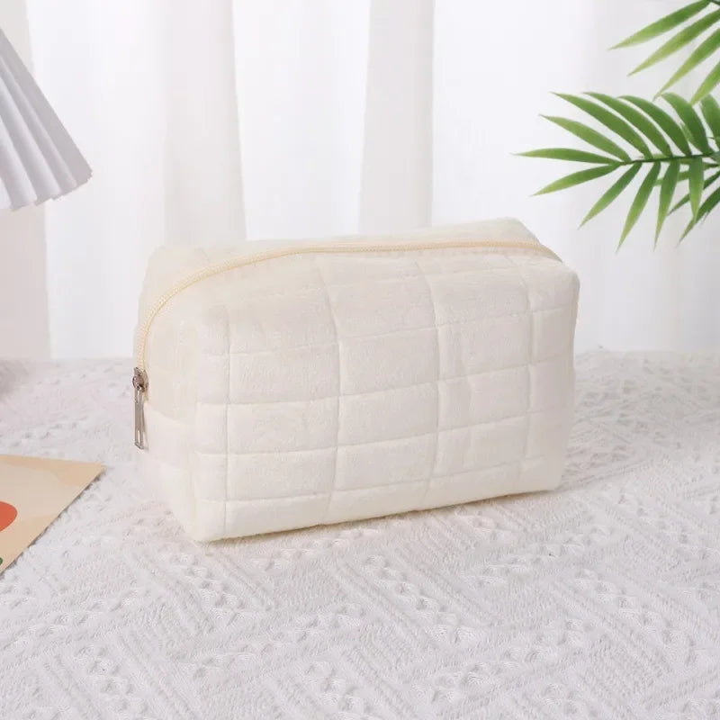 Cosmetic Bag Plush Pink Makeup Pouch Large Capacity Travel Toiletry BagOrganizer Makeup 2025 Storage Female Travel Wash Pouch