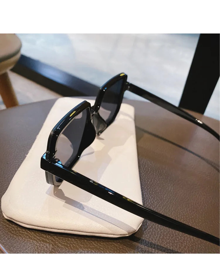 Vintage Women Large Frame Square Sunglasses Men Luxury Sun Glasses Brand Design Trendy Eye Glasses UV400 Shades Driving Goggle