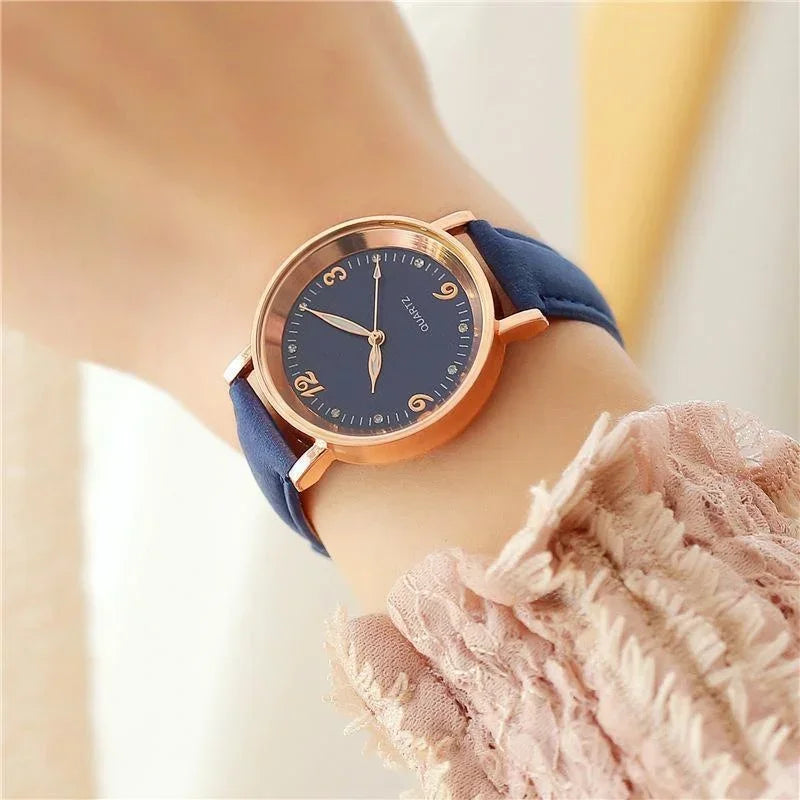 Light Luxury Luminous Quartz Wristwatches for Women Elegant Leather Band Analog Quartz Watches Casual Versatile Watches