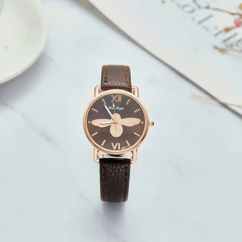 Simple Cute Womens Watches Ladies Fashion Bee Watch New Simple Casual Womens Analog WristWatch Bracelet Gift Relogios Feminino