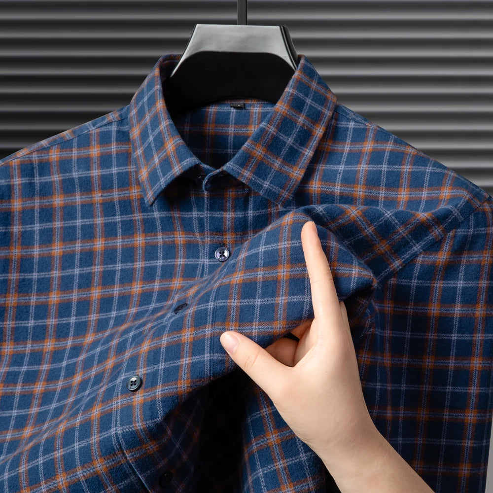 Men's Flannel Shirt Long Sleeve Plaid Button Down Shirts Regular Fit Casual Work Soft Cotton Tops Family Gathering with Pocket
