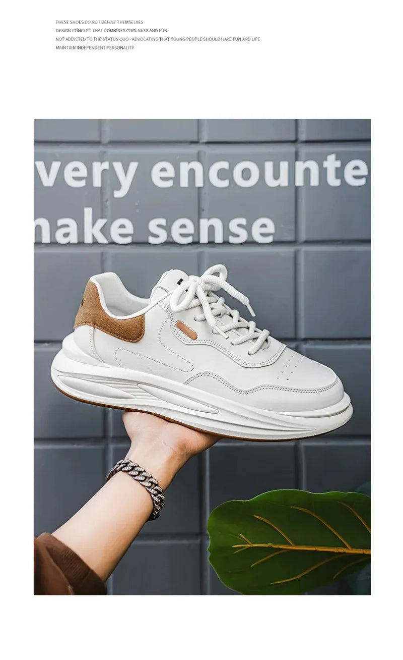 New Outdoor Casual Sports Shoes for Men Leather Fashion Non-slip Wear-resistant Four-season Men Shoes Student Trendy White Shoes