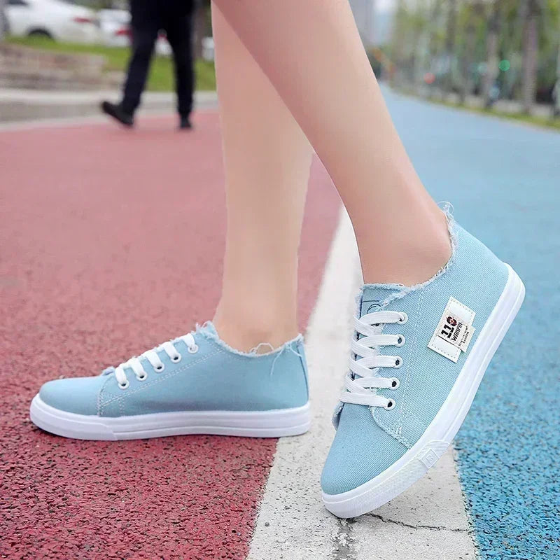 Spring New Style Comfortable Casual Flat White Shoes Canvas Low-top Cross-strap Lightweight Sports Shoes for Women