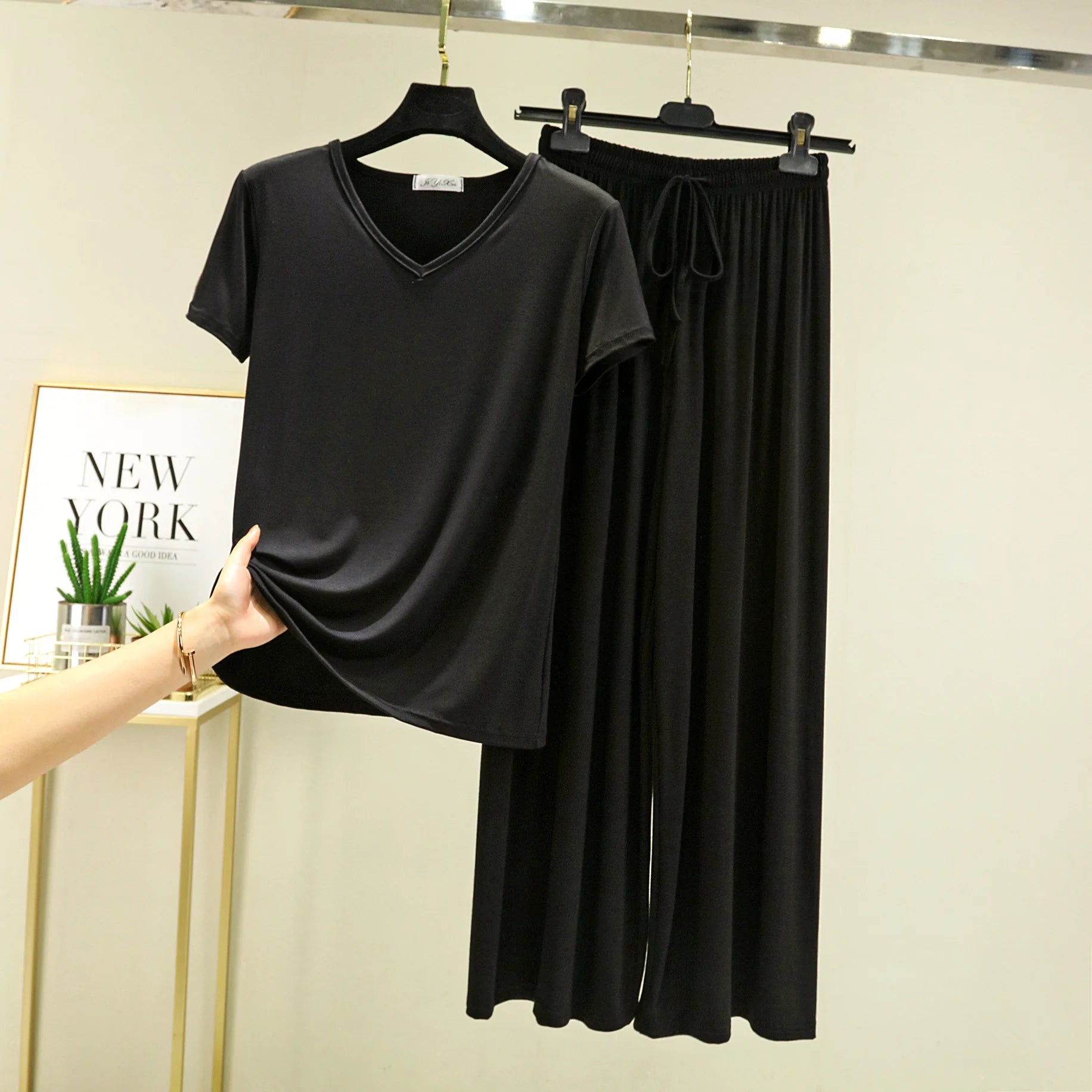 Modal Homewear 2pcs Pajamas set Short sleeve Tops and Trousers Solid color Casual Loose Sleepwear suit Plus size Nightwear