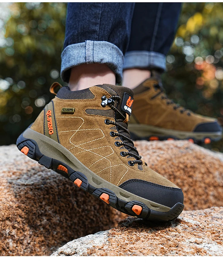 Men Women Outdoor Sports Hiking boots for Couple Autumn Winter Ankle Boot For Man Keep Warm Sneaker Shoe New Arrivial Classic