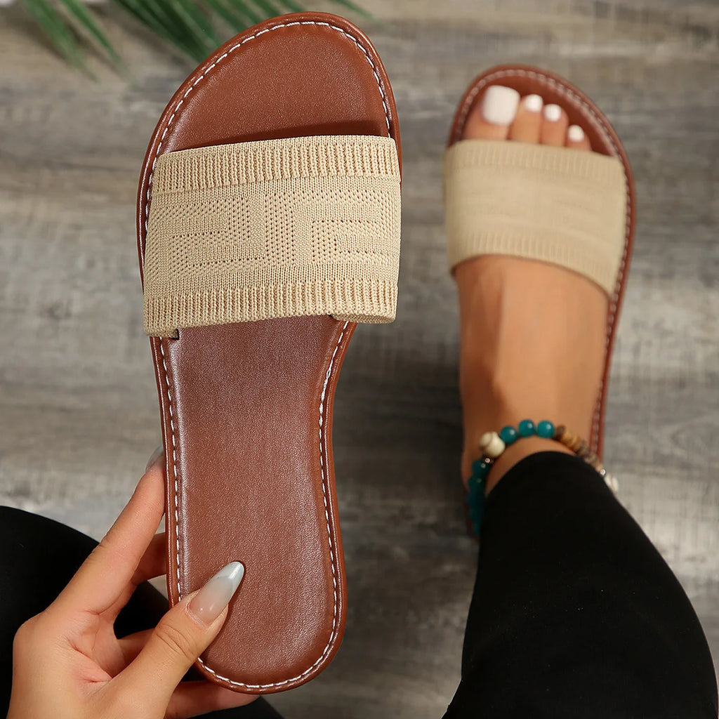 Women's Sandals 2025 Summer Luxury Fashion Flat Sandals Brown Designer Open Toe Non-Slip Outdoor Beach Slippers Slides Women