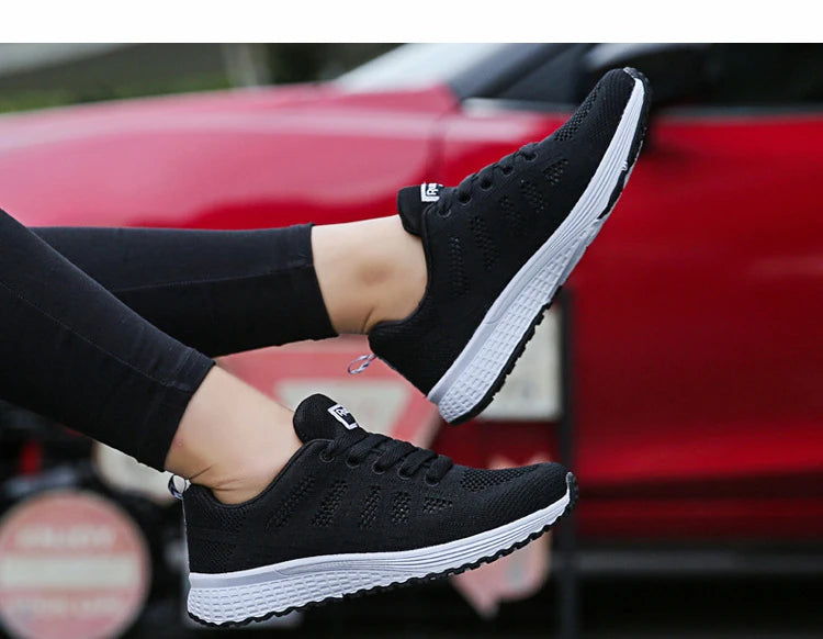 Women's Lace-up Casual Shoe Mesh Flat Shoes for Woman Summer Breathable White Sneakers Women's Vulcanized Sneakers Tenis Walking