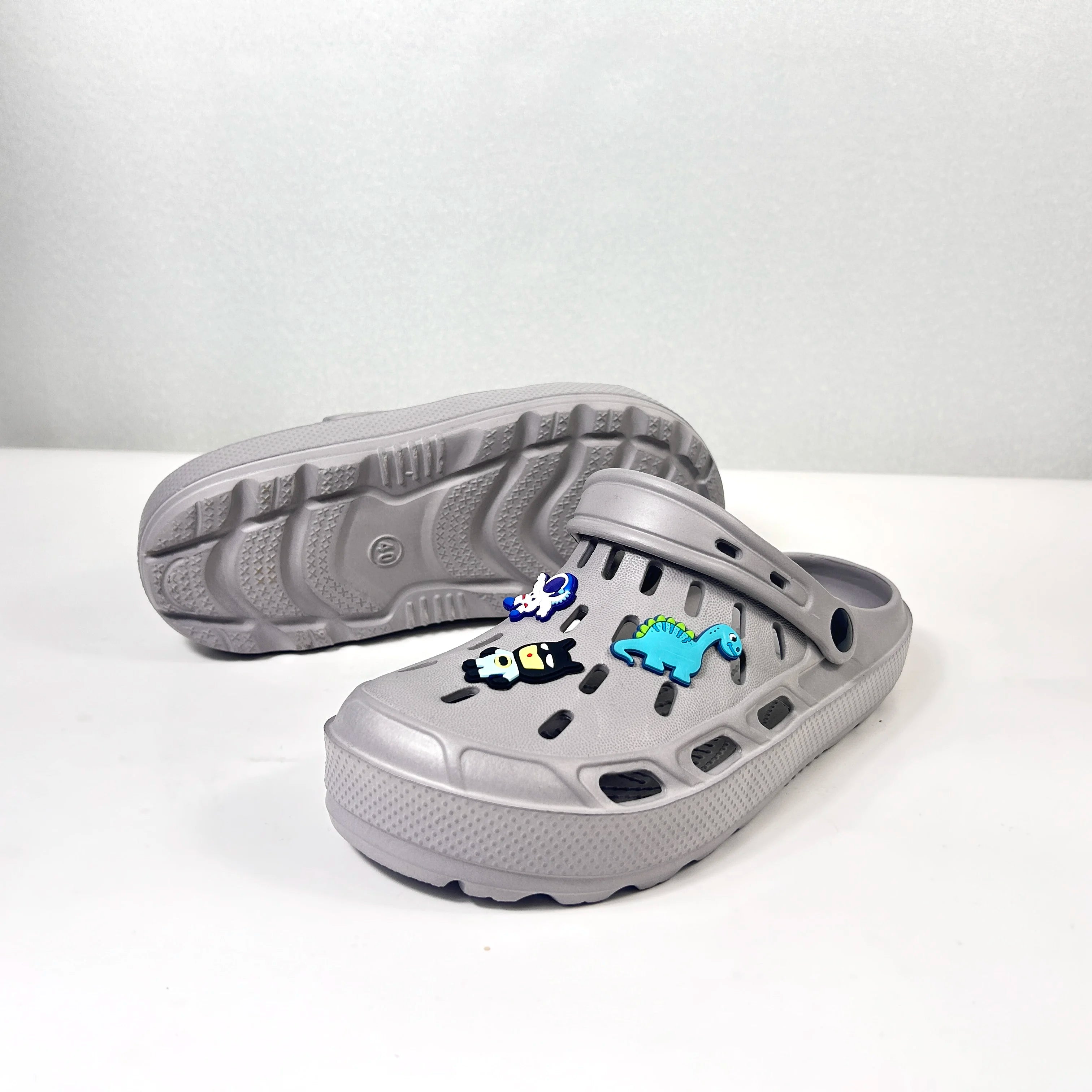 Men's Casual Closed Toe Slide On The Platform EVA Clogs Outdoor Non-slip Hollowed-out Multi-Functional Beach Shoes Boys Sandals