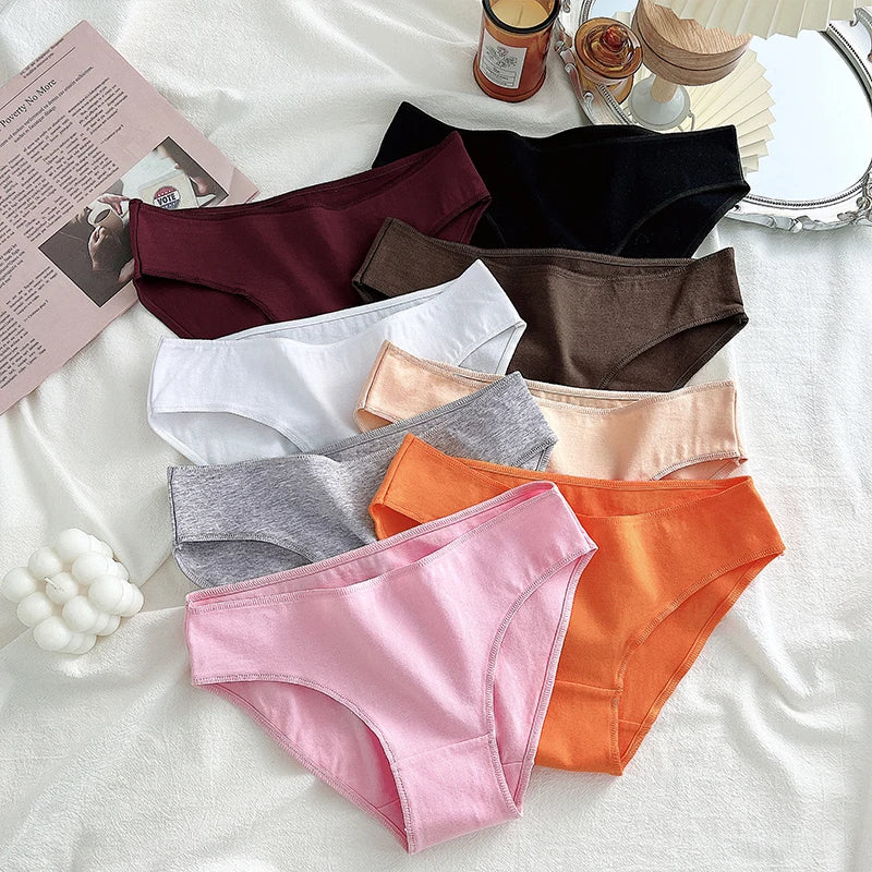 FINETOO 3PCS/Set S-XL Cotton Lingerie Panties Women Underwear Sexy Femme Underwear Women's Underpant Panty 8 Solid Color Briefs
