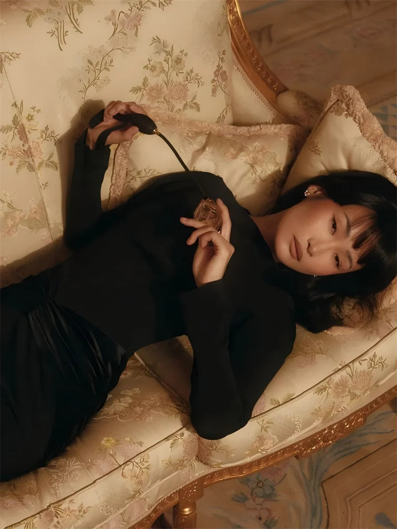 Mozision Long Sleeve High Waist Ruched Sexy Maxi Dress Women Gown Elegant Black Patchwork O Neck Bodycon Club Party Long Dress