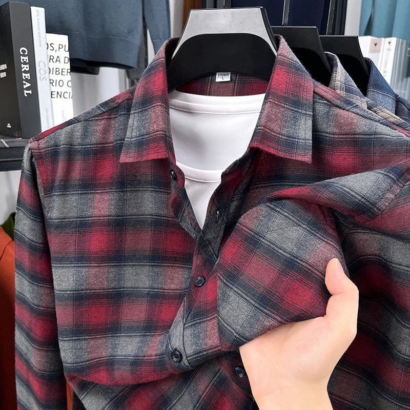 2025 Autumn New Men's Printed Striped Long Sleeved Shirt Casual Fashion Versatile Men's Top