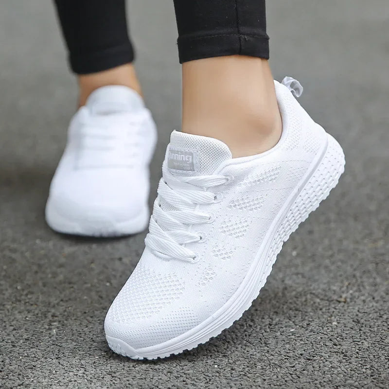 Women's Lace-up Casual Shoe Mesh Flat Shoes for Woman Summer Breathable White Sneakers Women's Vulcanized Sneakers Tenis Walking
