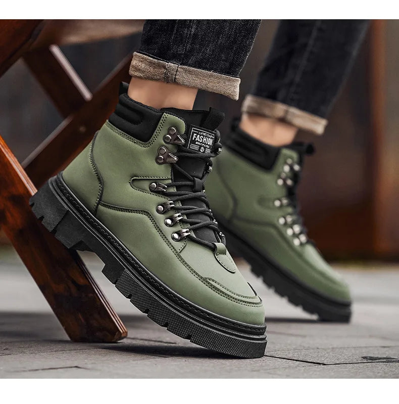 New Men's Leather Boots Brand Retro Comfortable Boots for Men 2025 Fashion High Top Non Slip Casual Shoes Business Work Shoes