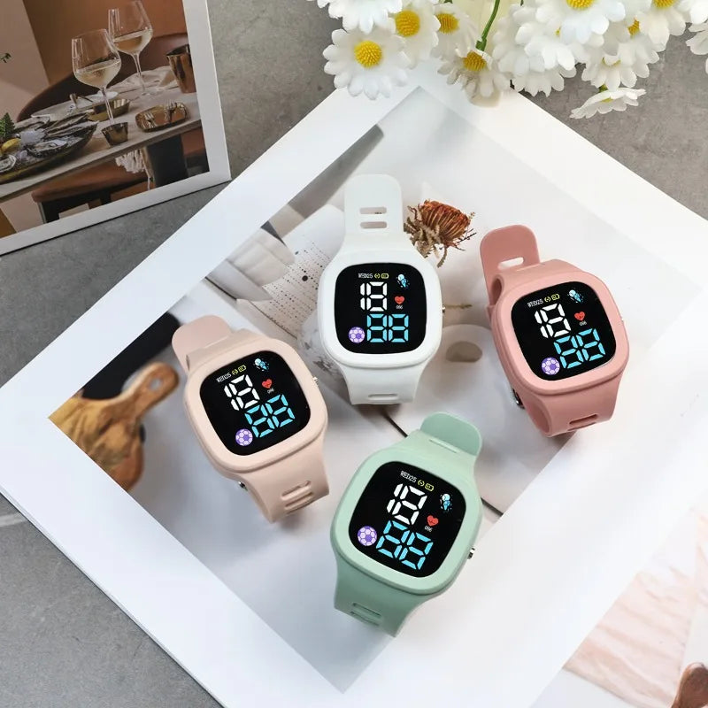 Ladies Small Square Watch i Fashion Astronaut LED Electronic Watch