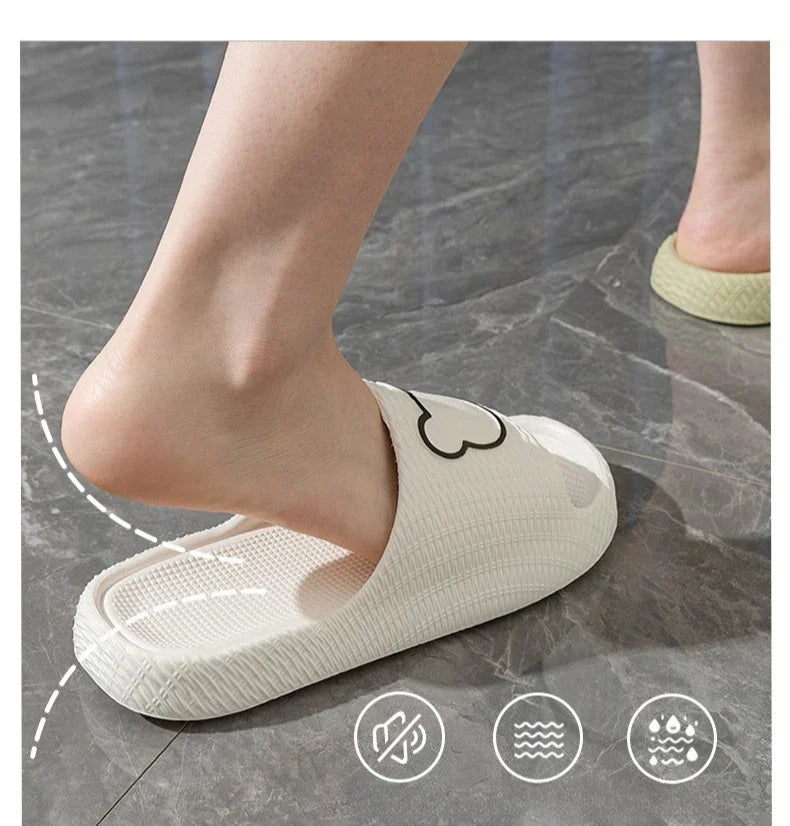 Home Cloud Slipper Men Cartoon Bear Sandal Flip Flop Beach House Shoe Platform Female Woman Slides Ladies Outdoor Rubber Sneaker