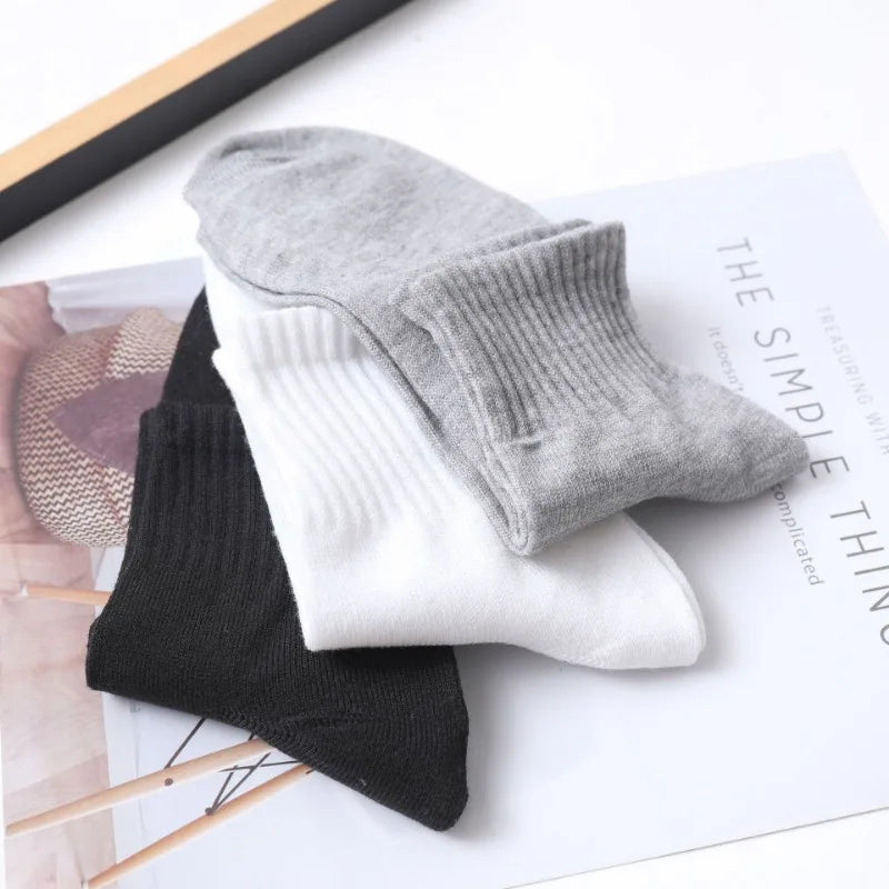 1 Pairs to 3 Pairs New Men's Summer Breathable Mid tube Socks Men Black White Solid Sports Socks Women Four Seasons Cotton Socks