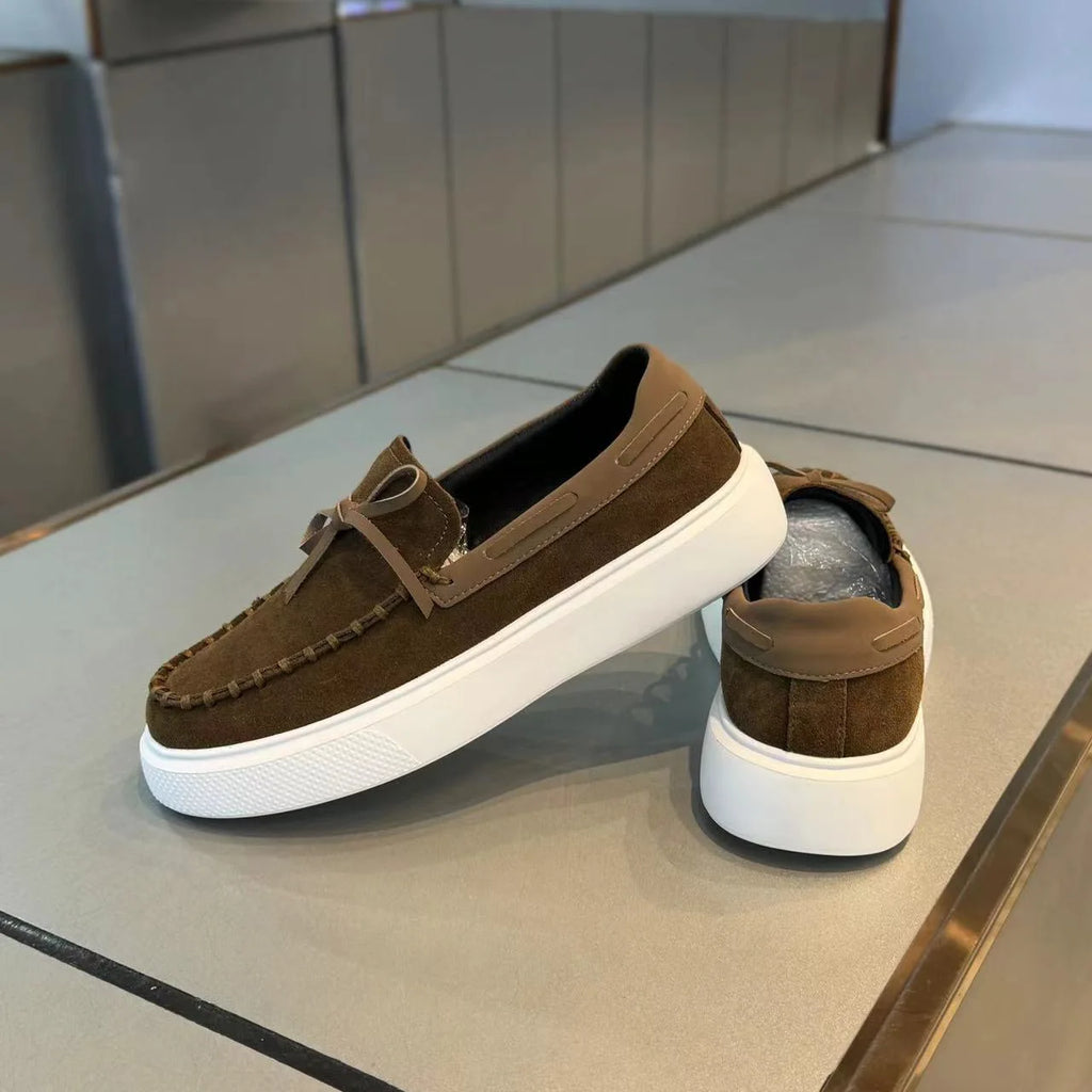 Trend Men's Shoes Retro Loafers Slip on Flats 2025 New Trend Spring Autumn Platform Suede Shoes Soft Sole Driving Shoes for Men