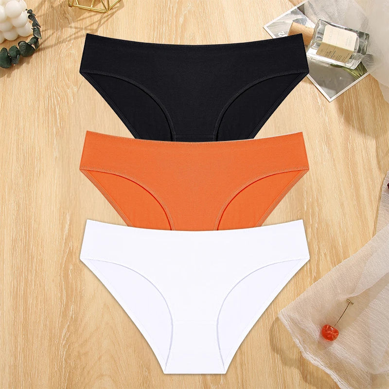 FINETOO 3PCS/Set S-XL Cotton Lingerie Panties Women Underwear Sexy Femme Underwear Women's Underpant Panty 8 Solid Color Briefs